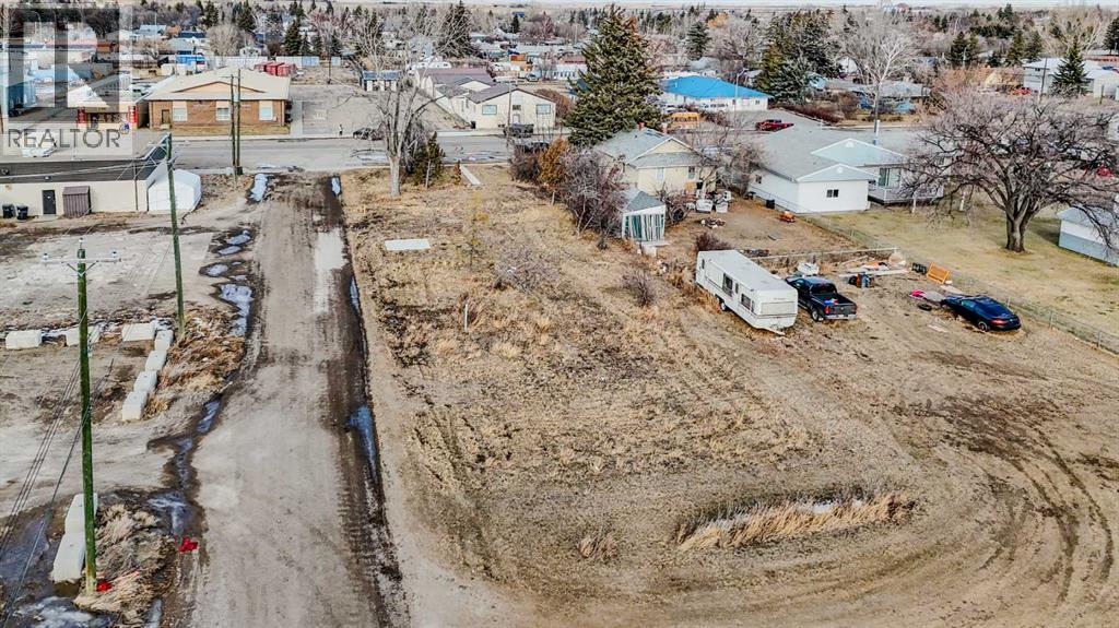 52 E 100 N, Raymond, Alberta T0K 2S0 - Photo 4 - A2278084