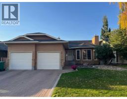 97 Ridgewood Crescent W, lethbridge, Alberta