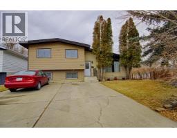 2418 20 Street N, lethbridge, Alberta