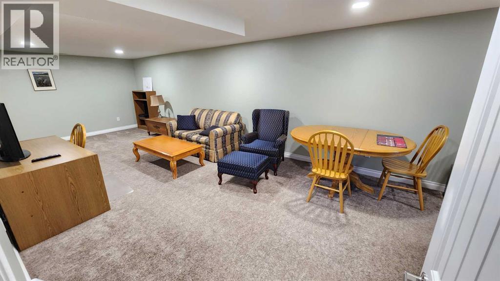 2001 12 Avenue S, Lethbridge, Alberta T1K 0N8 - Photo 25 - A2279437