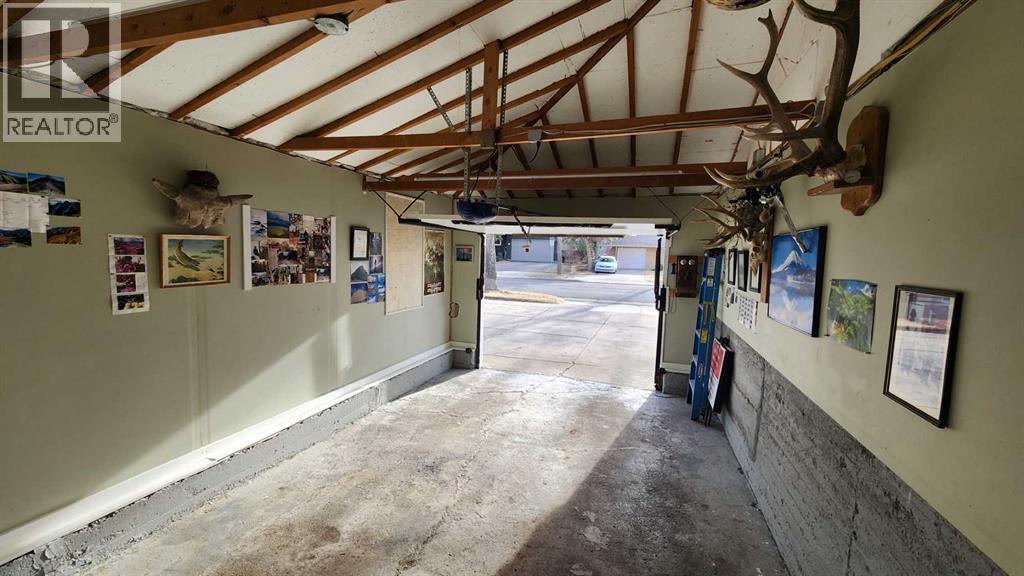 2001 12 Avenue S, Lethbridge, Alberta T1K 0N8 - Photo 29 - A2279437