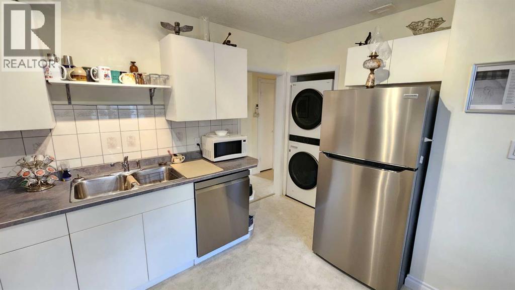 2001 12 Avenue S, Lethbridge, Alberta T1K 0N8 - Photo 9 - A2279437