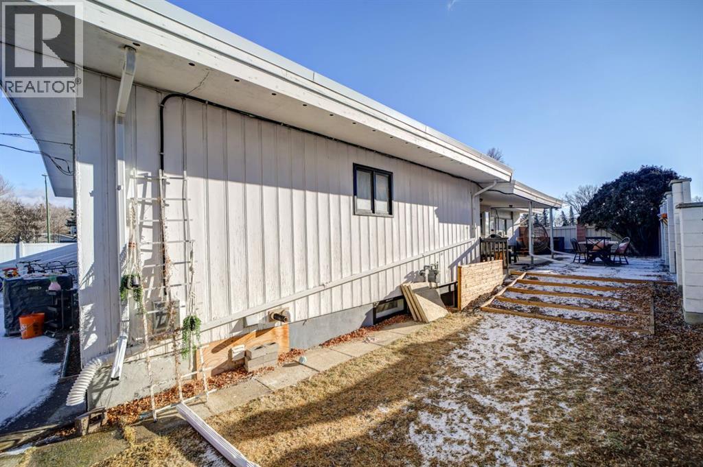 1116 10 Street S, Lethbridge, Alberta T1K 1P4 - Photo 41 - A2280543