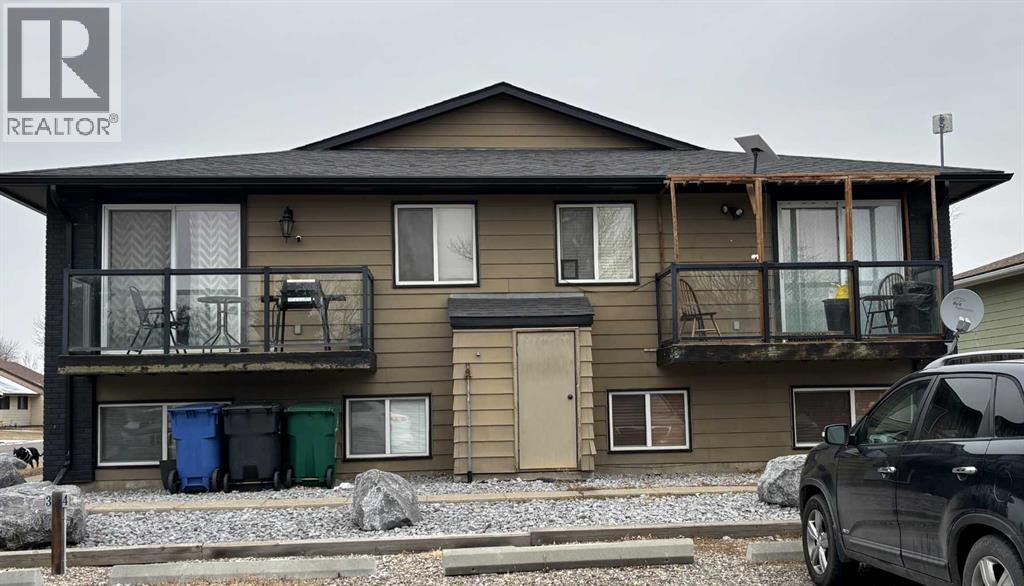 2, 1701 St Edward Boulevard N, Lethbridge, Alberta T1H 1X2 - Photo 2 - A2280720