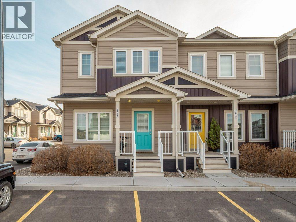 702, 210 Firelight Way W, Lethbridge, Alberta T1J 5T3 - Photo 1 - A2281162