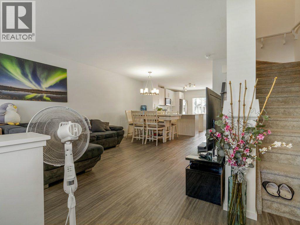 702, 210 Firelight Way W, Lethbridge, Alberta T1J 5T3 - Photo 4 - A2281162