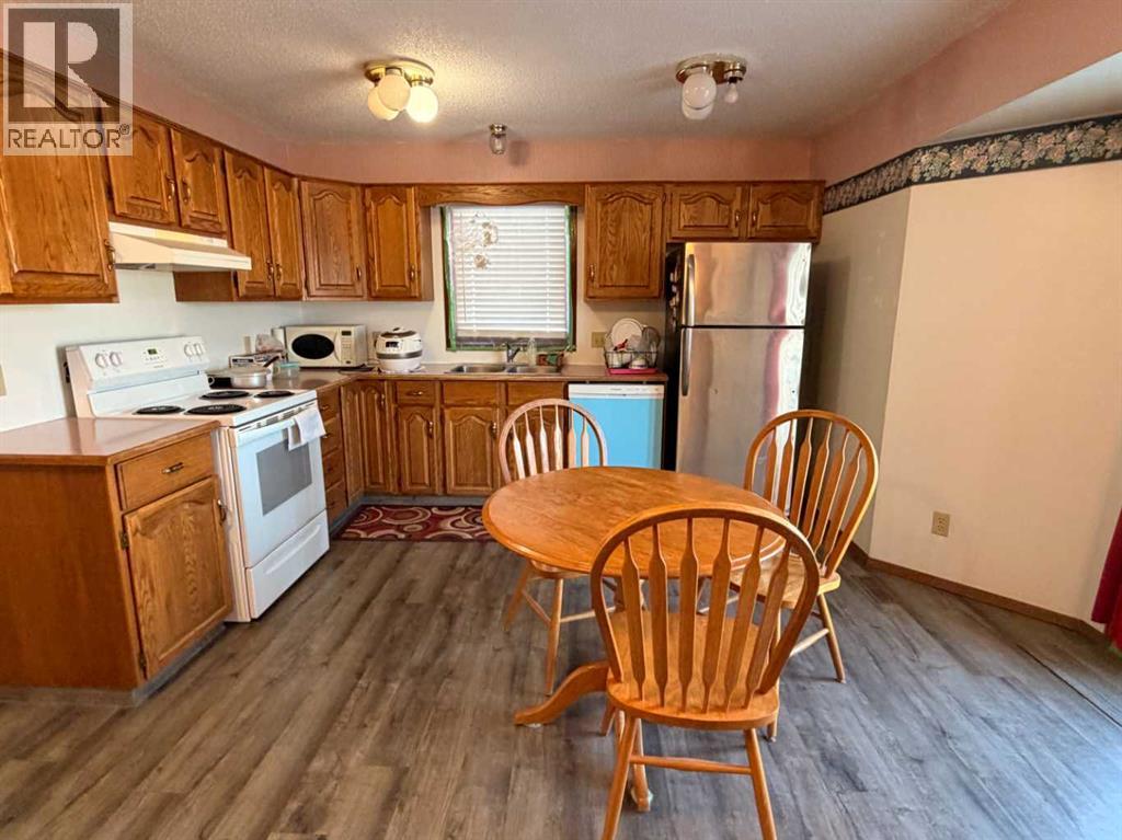 2 1 Street, Purple Springs, Alberta T0K 1X0 - Photo 18 - A2280927