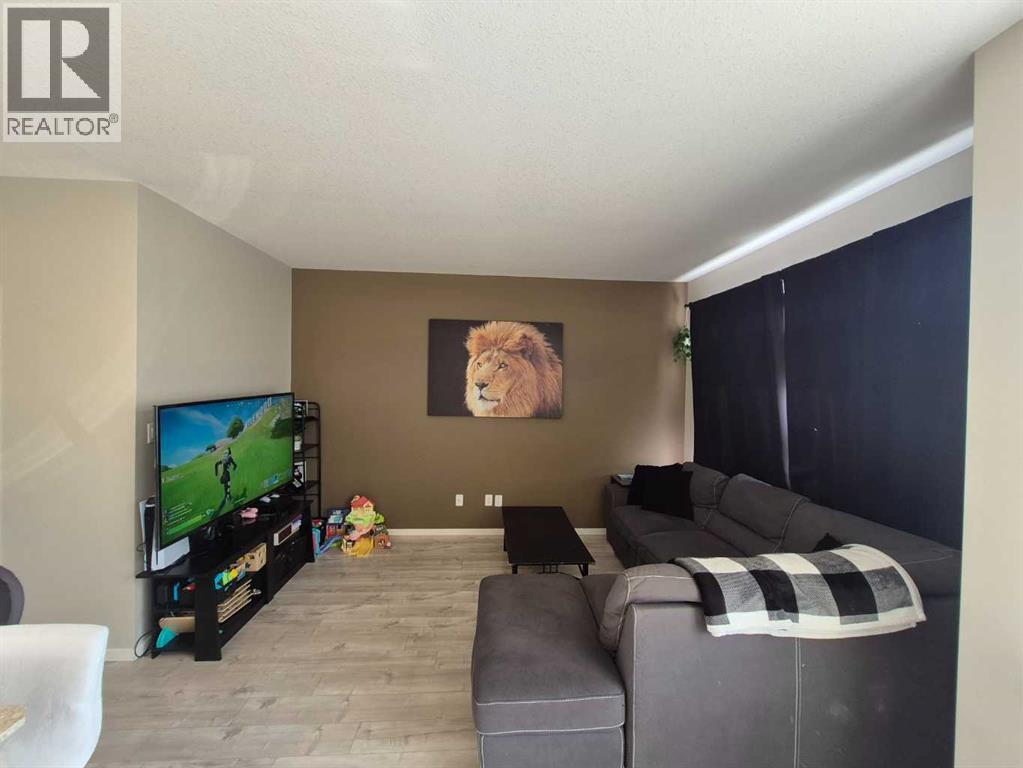 5, 438 Highlands Boulevard W, Lethbridge, Alberta T1J 5K5 - Photo 4 - A2281450