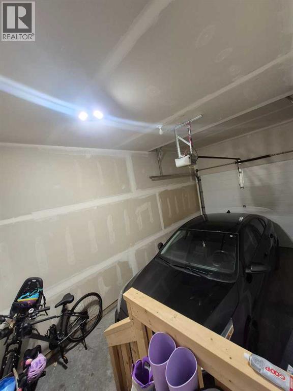 5, 438 Highlands Boulevard W, Lethbridge, Alberta T1J 5K5 - Photo 8 - A2281450