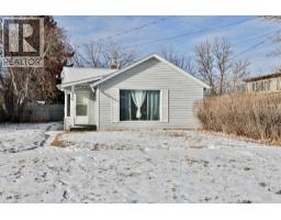 236 N 100 W, raymond, Alberta