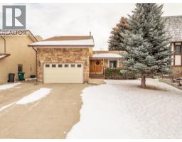 90 Chippewa Crescent W, lethbridge, Alberta