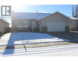 605 Maple Place, picture butte, Alberta