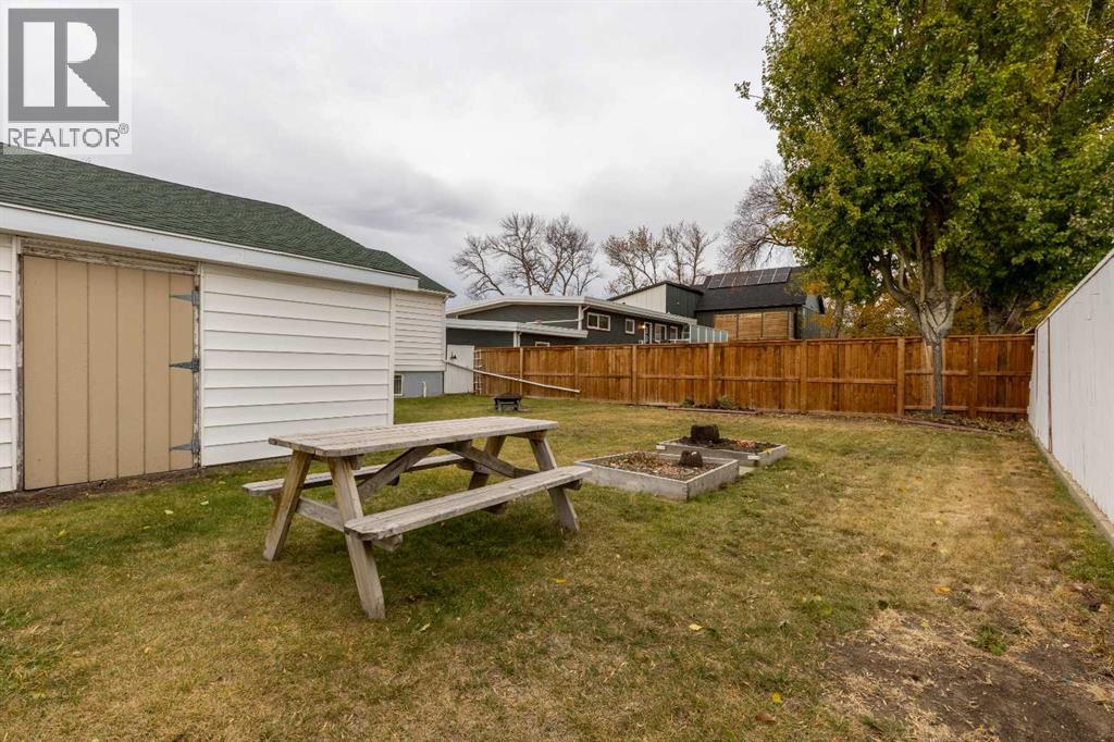 315 Dieppe Boulevard S, Lethbridge, Alberta T1H 4W6 - Photo 35 - A2282634