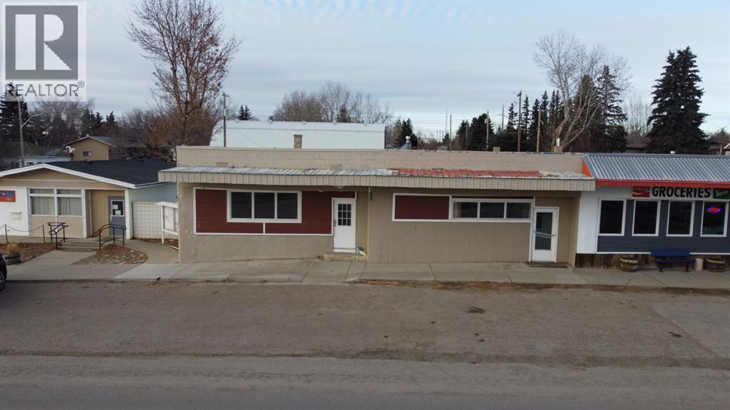 <h3>$229,000</h3><p>14 Railway Avenue S, Lomond, Alberta</p>