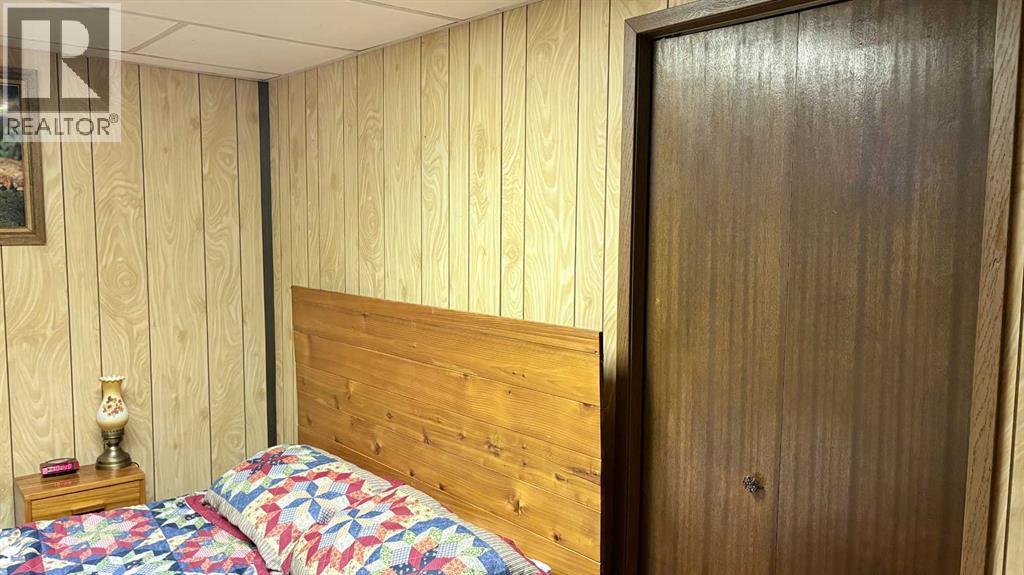 105 4th Street W, Foremost, Alberta T0K 0X0 - Photo 12 - A2282972