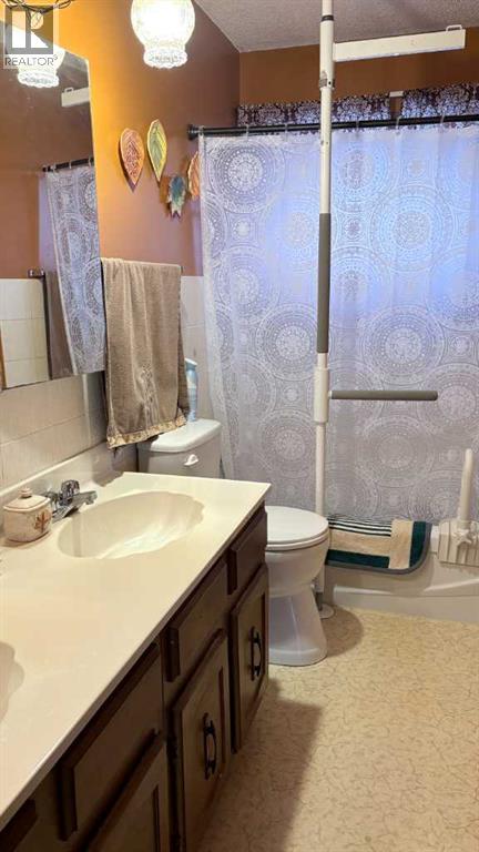 105 4th Street W, Foremost, Alberta T0K 0X0 - Photo 5 - A2282972