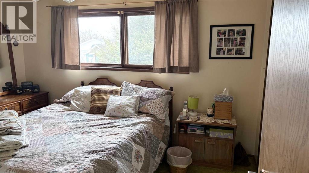 105 4th Street W, Foremost, Alberta T0K 0X0 - Photo 7 - A2282972