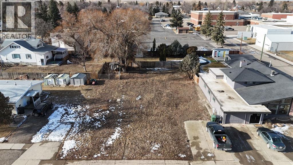 62 S 1 Street E, Magrath, Alberta T0K 1J0 - Photo 1 - A2283299