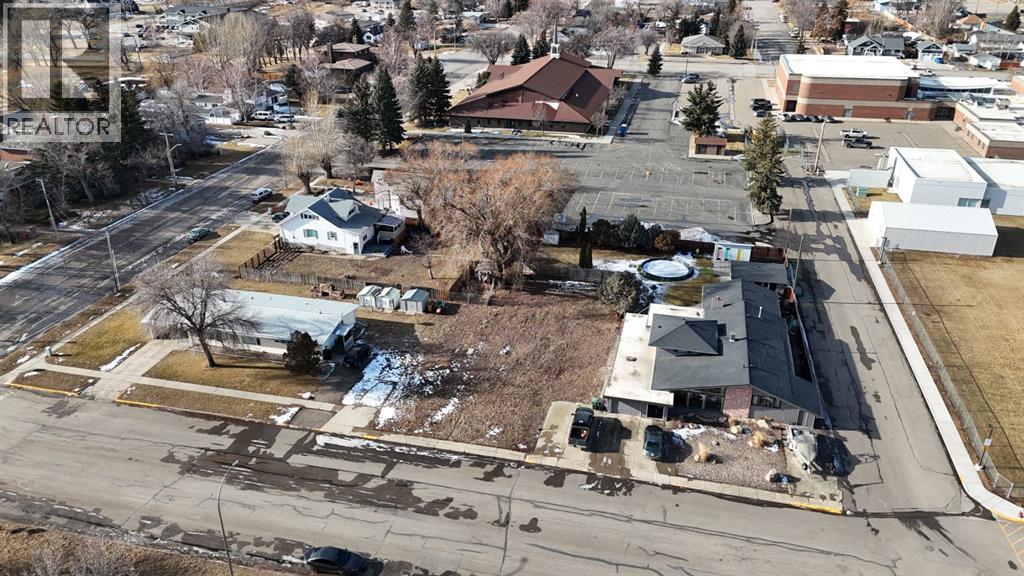 62 S 1 Street E, Magrath, Alberta T0K 1J0 - Photo 3 - A2283299