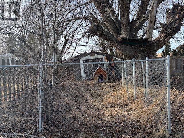 62 S 1 Street E, Magrath, Alberta T0K 1J0 - Photo 8 - A2283299