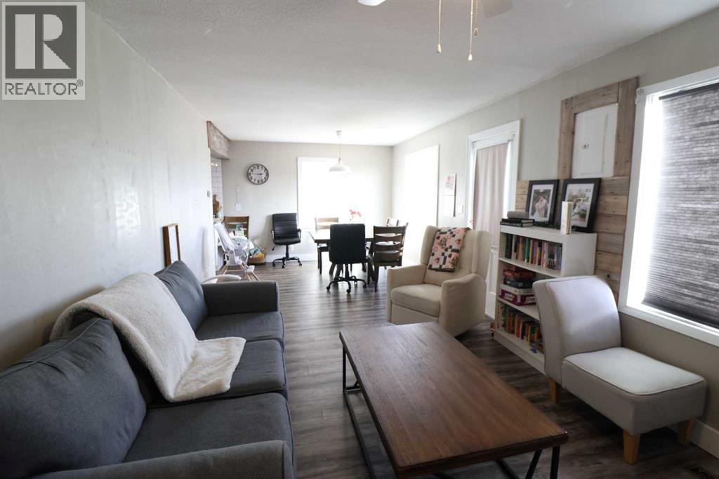 5009 41 Ave, Taber, Alberta T0K 1A7 - Photo 10 - A2284090