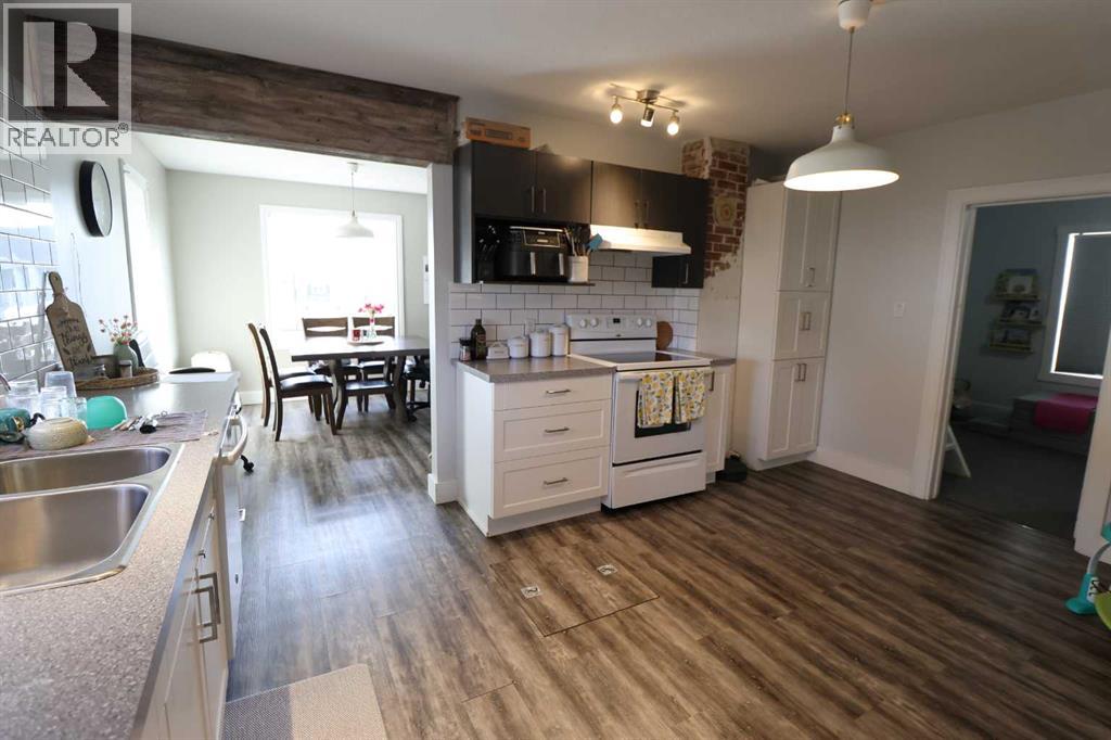 5009 41 Ave, Taber, Alberta T0K 1A7 - Photo 7 - A2284090