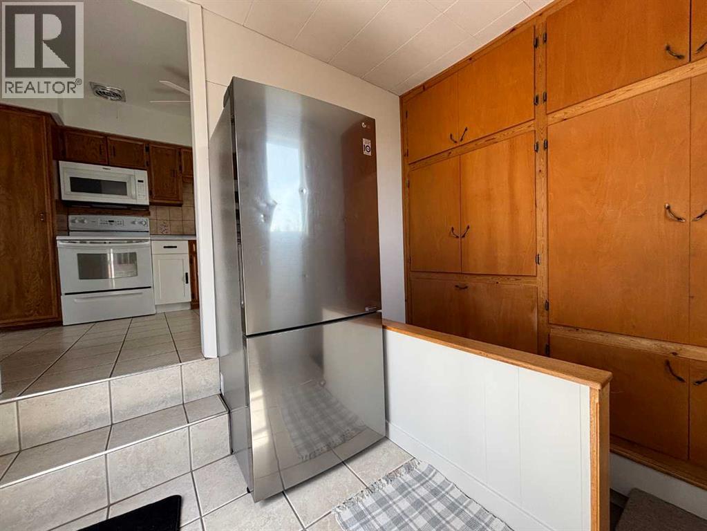 307 Centre Avenue, Coutts, Alberta T0K 0N0 - Photo 15 - A2286761