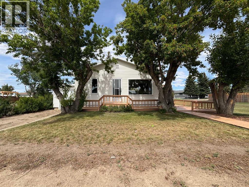 307 Centre Avenue, Coutts, Alberta T0K 0N0 - Photo 2 - A2286761