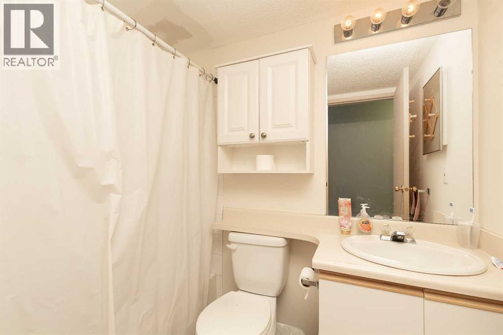 103, 485 Red Crow Boulevard W, Lethbridge, Alberta T1K 7G6 - Photo 11 - A2288191